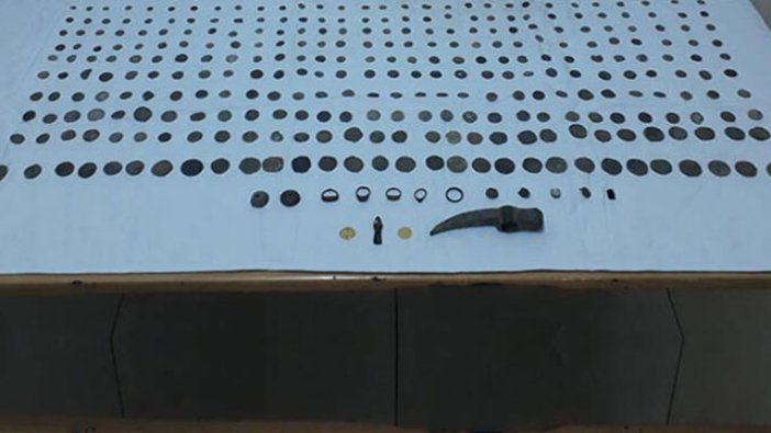 Roma dönemine ait 333 sikke ele geçirildi