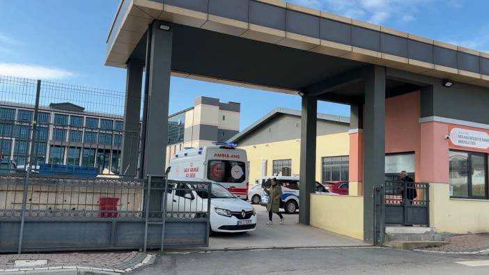 Lise öğrencisi sınıf arkadaşı tarafından okulda bıçaklandı