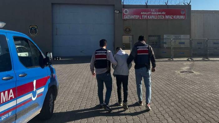 Hırsızlık suçundan aranan firari yakalandı