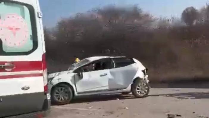 Ankara’da feci kaza! Otomobil, TIR ve ambulans çarpıştı: 1 ölü, 4 yaralı