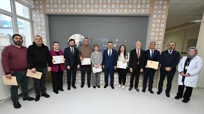 Vali Aksoy’dan sigarayı bırakan vatandaşlara teşekkür belgesi