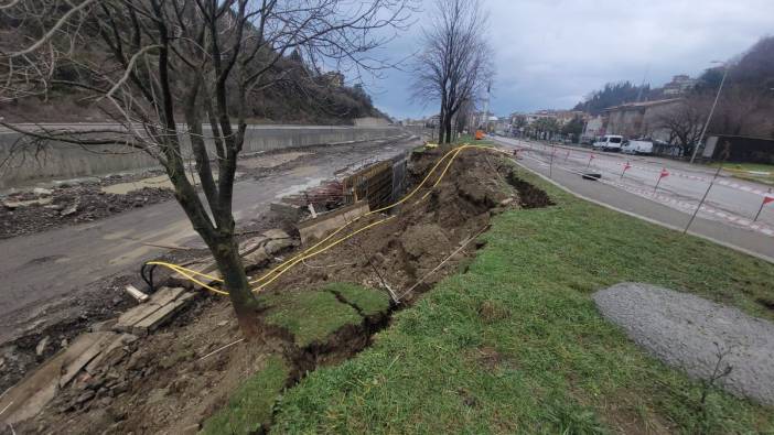 Kastamonu'da heyelan! İstinat duvarı yıkıldı