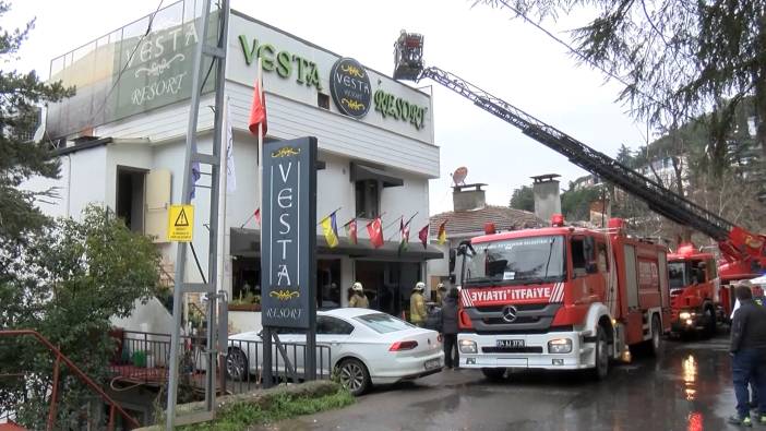 İstanbul Kartal'da yangın! Tadilat sırasında 5 katlı otel yandı