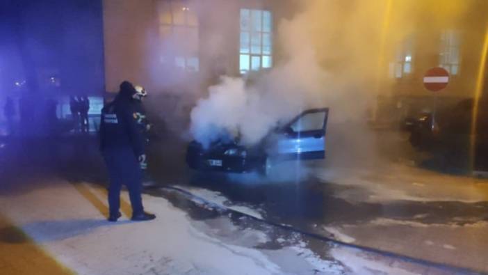 Samsun'da seyir halindeki araçta yangın