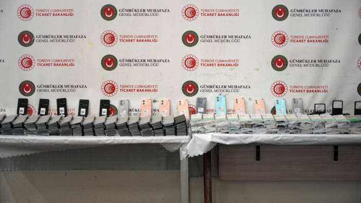 Kapıkule'de kaçakçılık operasyonu! Milyonlarca lira değerinde cep telefonu yakalandı