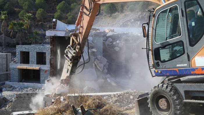 Bodrum'da kaçak yapılarla mücadele devam ediyor