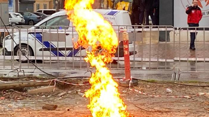 Kocaeli'nde metan gazı 22 saattir yanmaya devam ediyor