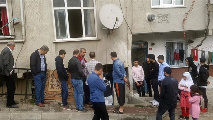 Başakşehir'de çıkan yangında 2 kardeş hayatını kaybetti