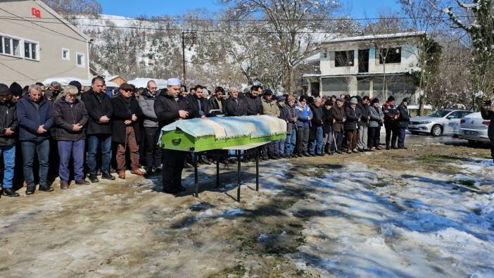 Zonguldak'ta trajik olay! Karla kaplı anteni temizlerken kalp krizi geçirdi
