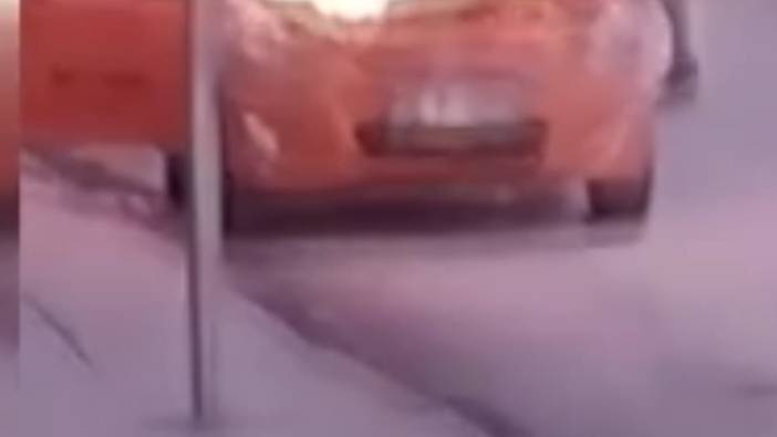 Başkent’te seyir halindeki ticari taksi alev alev yandı