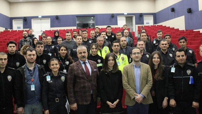 İstanbul Havalimanı'nda sigarayı bırakan polisler çeyrek altınla ödüllendirilecek