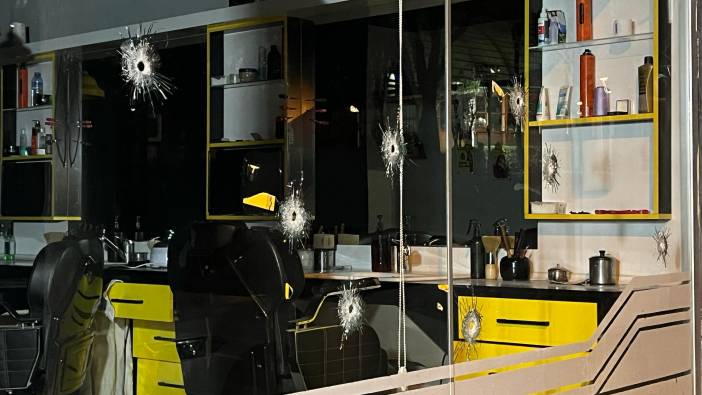 Bağcılar’da berber dükkanı kurşunlandı: 1 ağır yaralı