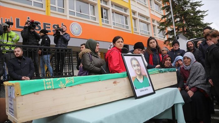 Trafik kazasında yaşamını yitiren hentbolcular son yolculuklarına uğurlandı