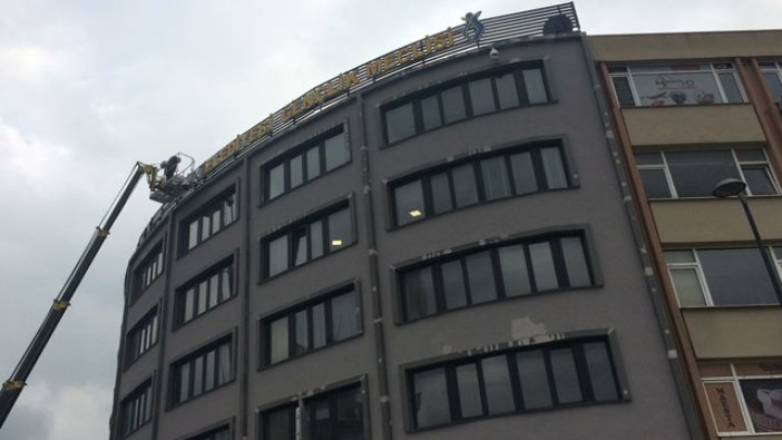 İBB Gençlik Meclisi'nin faaliyetleri durduruldu