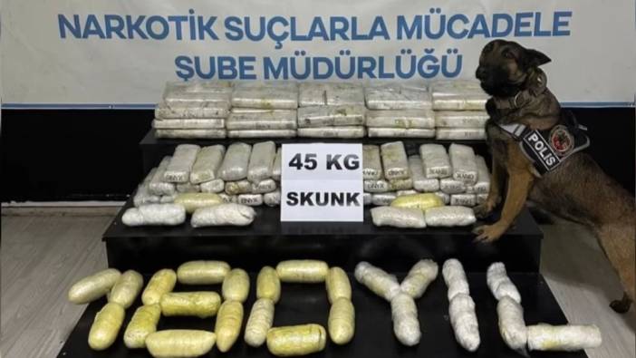 Hakkari'de 61 kilo uyuşturucu madde ele geçirildi