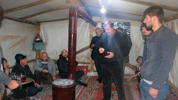 Karda mahsur kalan 40 orman işçisi kurtarıldı