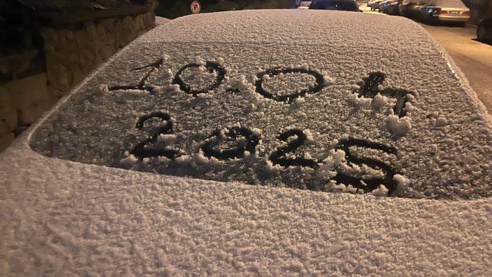 Ankara'da nisan ayında kar yağışı