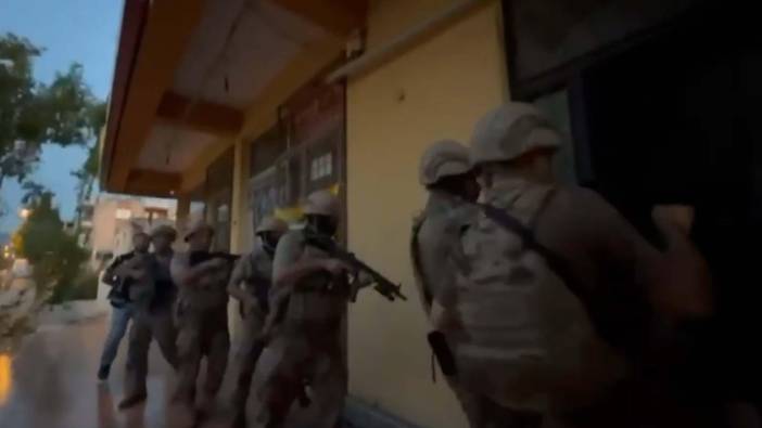 İzmir'de IŞİD operasyonu: 13 gözaltı