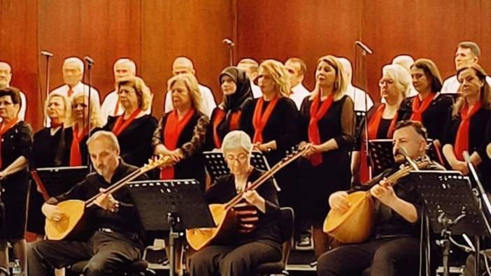 Bilecik Türküleri Gecesi Eskişehir'de büyük ilgi gördü