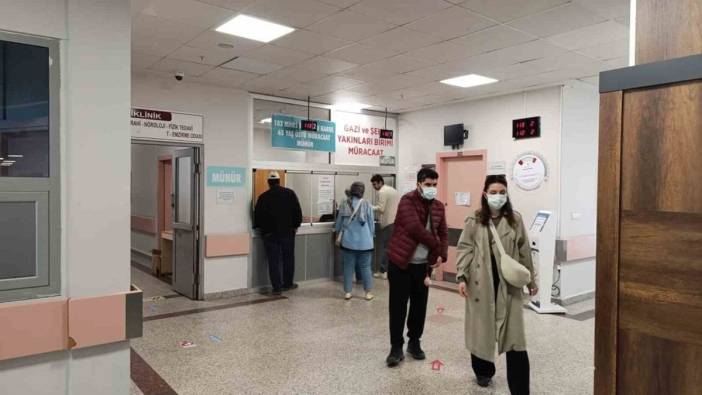 Afyonkarahisar Devlet Hastanesi'nde şehit aileleri ve gaziler için hızlı hizmet noktası