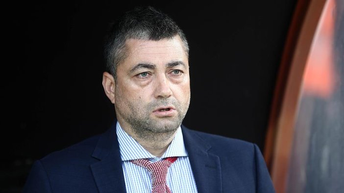 Adanaspor'da teknik direktör Şahin istifa etti