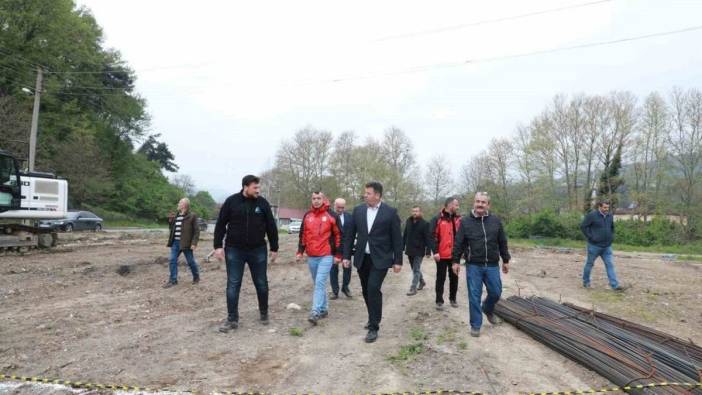 Akyazı'da dört mahalleye spor tesisi