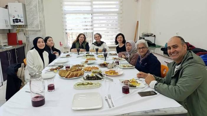 CIF heyeti, Bağımsızlık Köyü'nü ziyaret etti