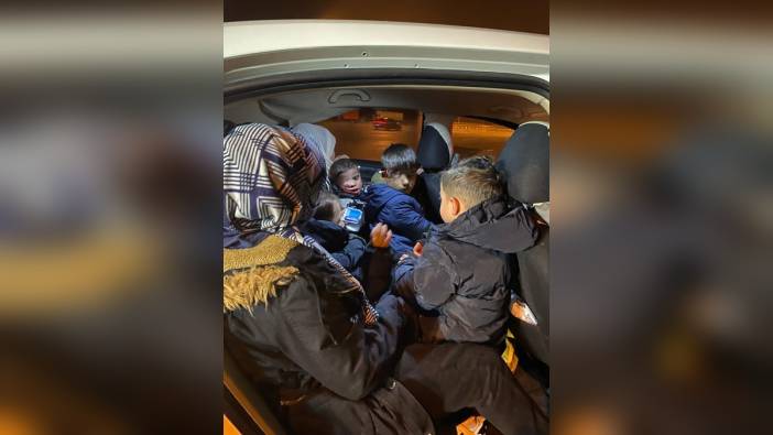 Bursa'da kaçak göçmen operasyonu: 13 göçmen yakalandı, 1 organizatör tutuklandı