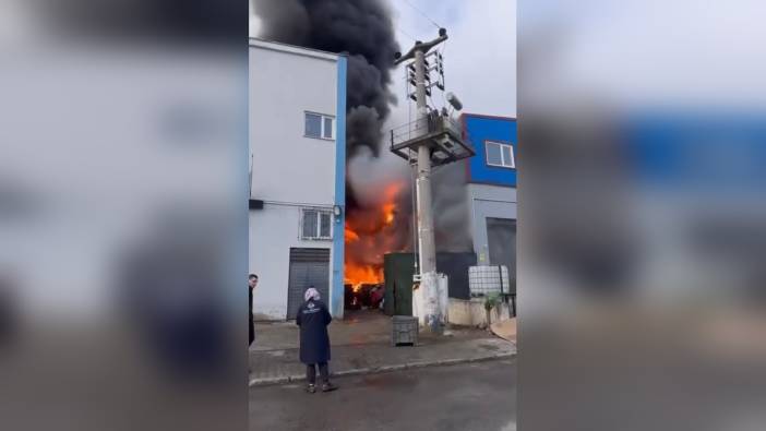 Bursa'da kauçuk fabrikası deposunda yangın