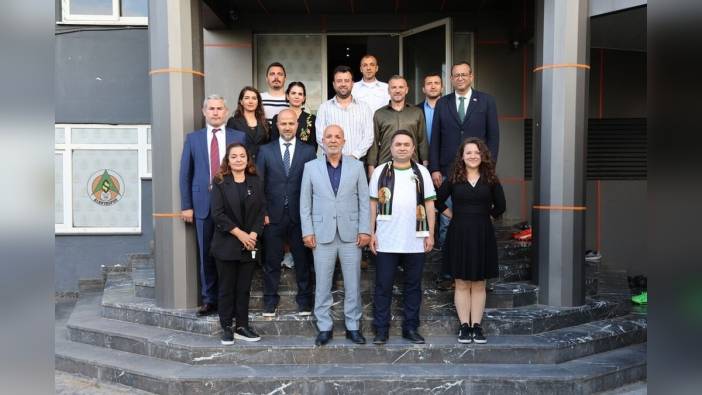 Alanyaspor-ALKÜ iş birliği protokolü imzalandı