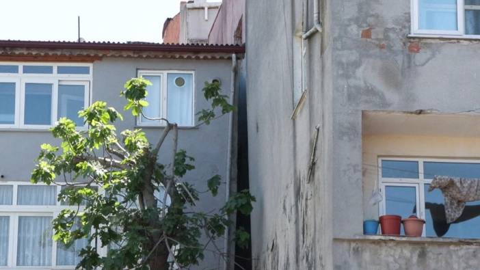 Gaziosmanpaşa'da inşaat çökmesi: İki bina tahliye edildi