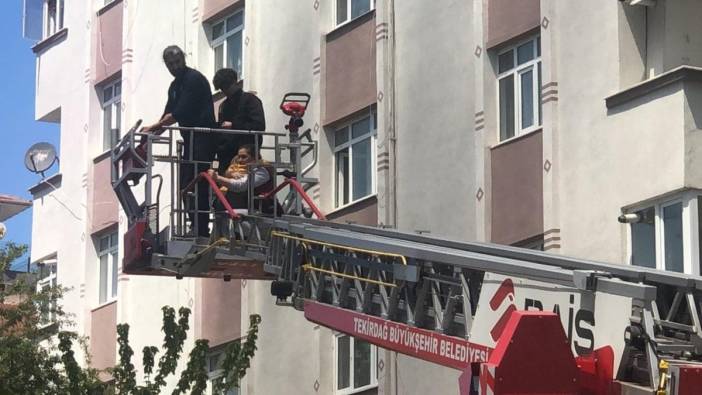 Çerkezköy'de yapı market deposunda yangın