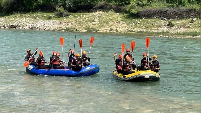 Batman'da Garzan Çayı'nda İlk Rafting Etkinliği