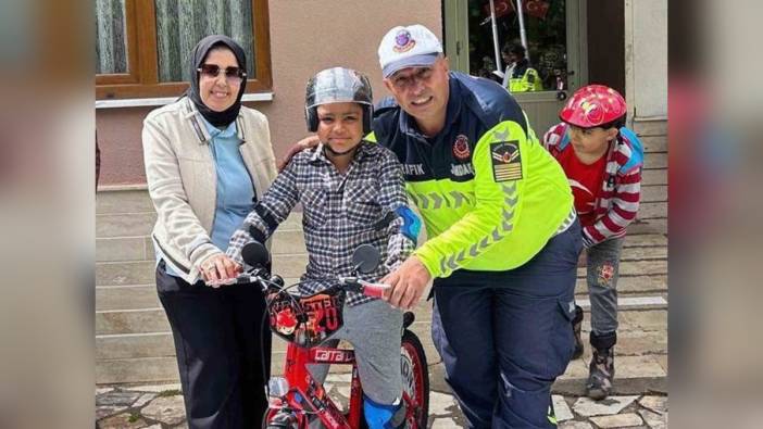 Muğla'da trafik dedektifleri özel bireylere bisiklet güvenliği eğitimi verdi