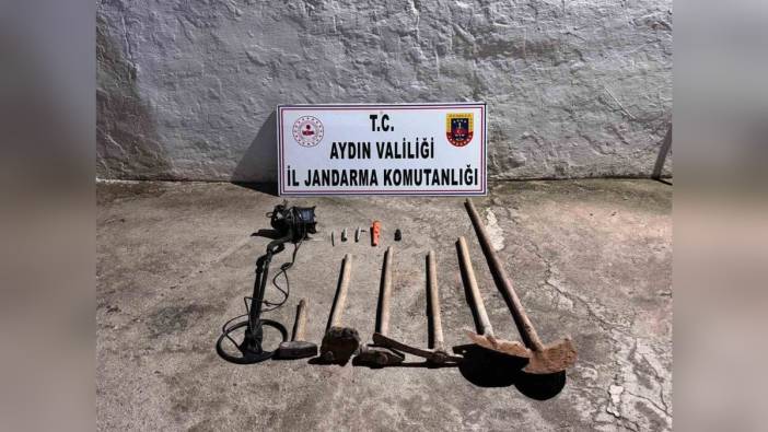 Didim'de kaçak kazı yapan 3 şüpheli tutuklandı