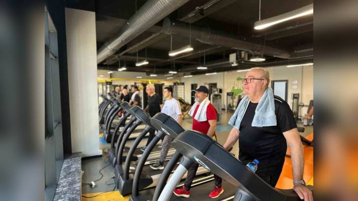 70 Yaş Üstü Pendikliler, Sporla Gençlere Örnek Oluyor