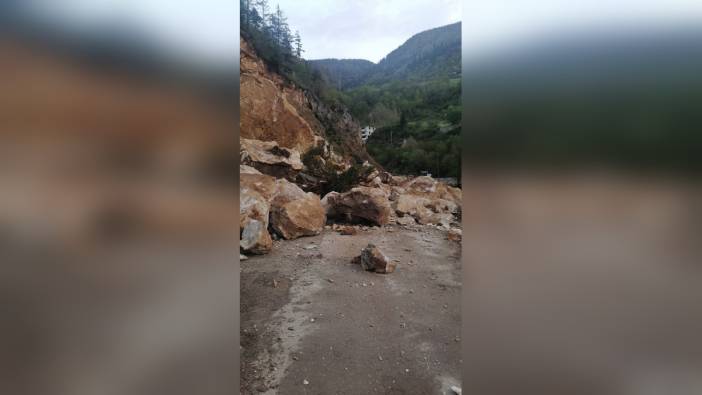 Giresun'da heyelan nedeniyle yol kapandı