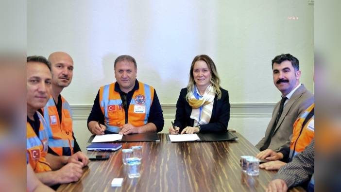 Konak Belediyesi, İZ-AFED ile afet hazırlığı protokolü imzaladı