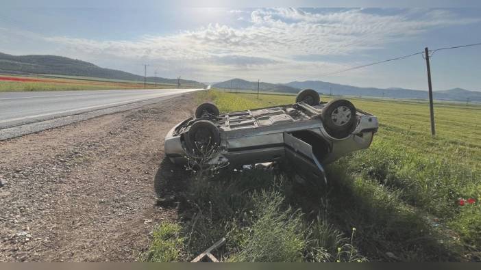 Nurdağı'nda şarampole yuvarlanan otomobilde 4 yaralı