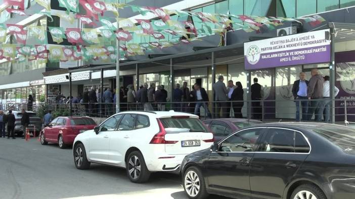 Sırrı Süreyya Önder için Diyarbakır'da taziye kabul edildi