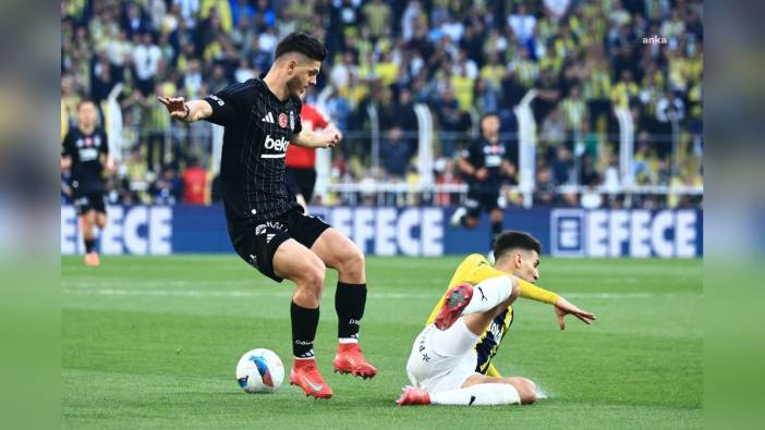 Fenerbahçe, Beşiktaş'a 1-0 Yenilerek Şampiyonluk Yolunda Büyük Darbe Aldı