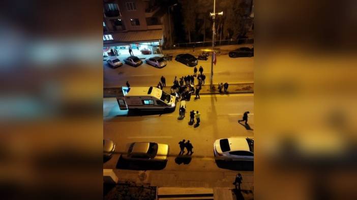 Ankara Akyurt'ta Motosiklet Kazası: Yaya ve Sürücü Yaralandı