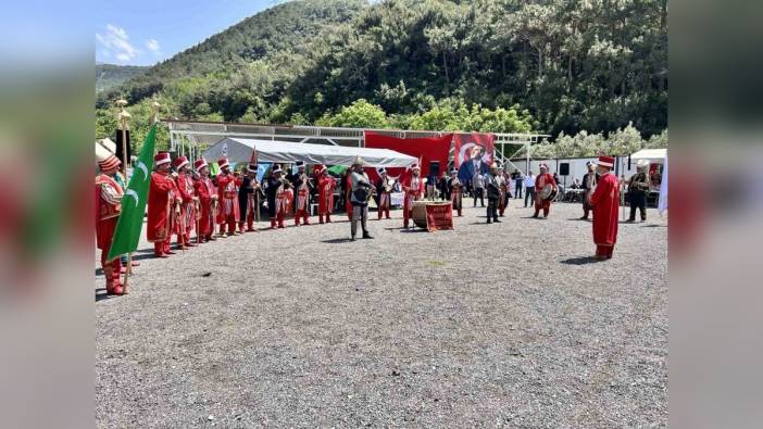 Hatay'da Türkmen Şenliği Depremzedeleri Bir Araya Getirdi