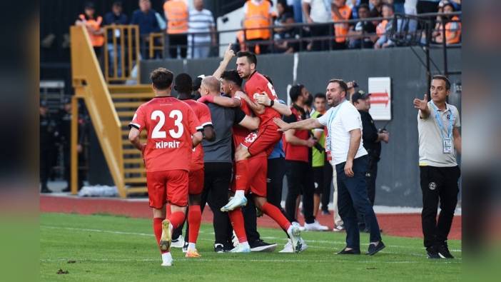 Manisa FK, Bandırmaspor'la Berabere Kalarak Ligde Kalma Umutlarını Diri Tutttu