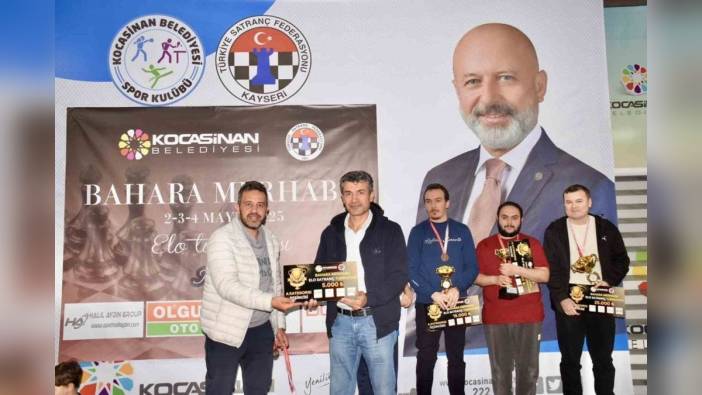 Çolakbayrakdar, Satranç Turnuvası Ödül Töreni'nde Önemli Açıklamalar Yaptı