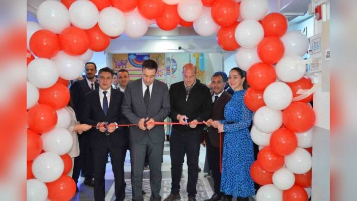 Söğüt'te Öğrencilerin Sosyal Gelişimine Katkı Sağlayacak Sinema Salonu Açıldı