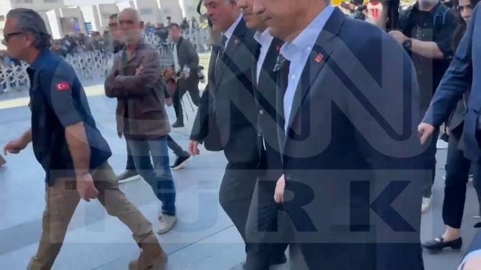 Özgür Özel'e Saldırı Öncesi Yeni Görüntüler Ortaya Çıktı