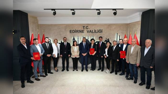 Uzunköprü'de 1000 Dönümlük Atatürk OSB İçin 3 Firmayla Sözleşme İmzalandı