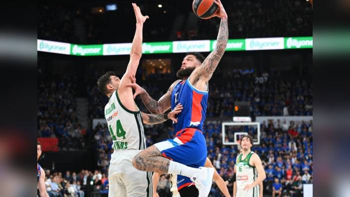 Anadolu Efes, Final Four'da Fenerbahçe Beko'nun Rakibi Olmak İçin Panathinaikos'la Karşı Karşıya