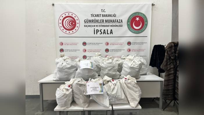 Edirne'de 173 Kilo Uyuşturucu, Kürk ve Elektronik Sigara Ele Geçirildi